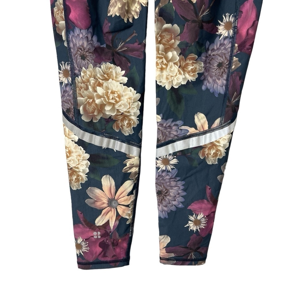 Sweaty Betty Zero Gravity Floral 7/8 Length Leggings Blue Size XS Activewear - Picture 5 of 9